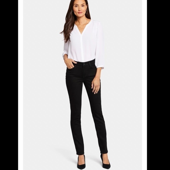 NYDJ Pants - NYDJ Alina Black Jean Legging Size 2 Petite
